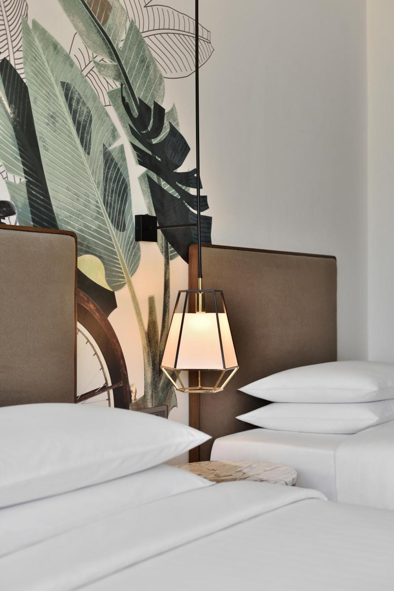 Port Muziris, A Tribute Portfolio Hotel By Marriott Kochi Exterior photo